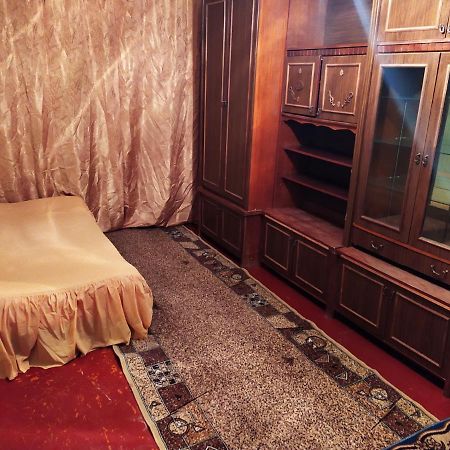 Новоместинская Центр Квартира Посуточно Sumy Esterno foto