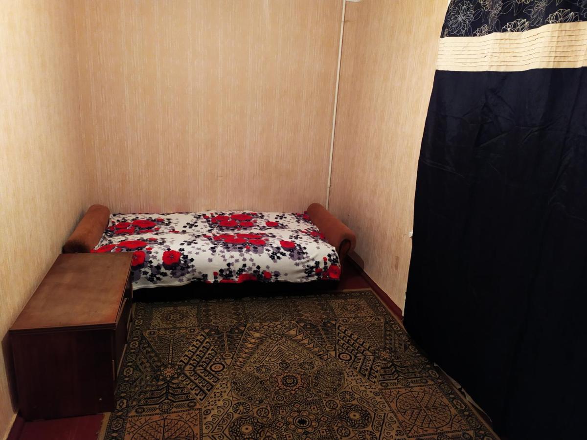 Новоместинская Центр Квартира Посуточно Sumy Esterno foto